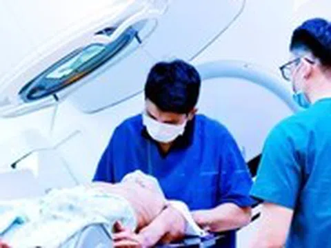 Khám dịch vụ vẫn được bảo hiểm y tế chi trả