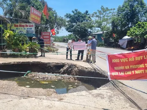 Hố 'tử thần' tại Phú Thọ, đổ 50 khối đất vẫn chưa đầy