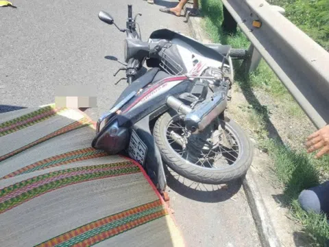 Truy tìm ô tô gây tai nạn chết người trên Quốc lộ 1 rồi bỏ trốn