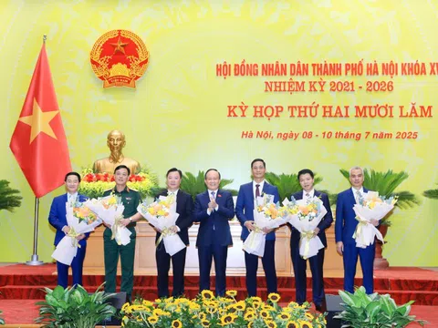 Bầu bổ sung 4 Ủy viên UBND thành phố Hà Nội