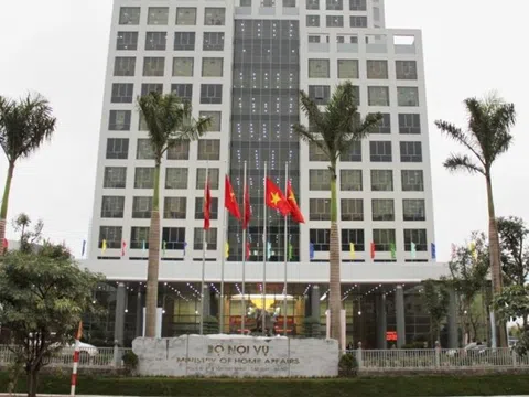 Bộ Nội vụ có 2 đơn vị sự nghiệp công lập, chuyển giao 2 đơn vị về Bộ Quốc phòng