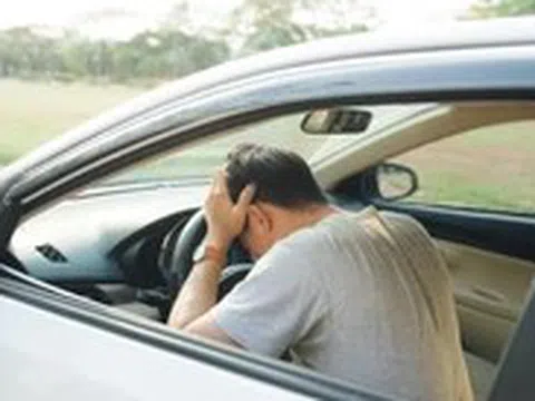 Nhiều người đột quỵ khi đang lái xe, liệu phòng tránh được không?