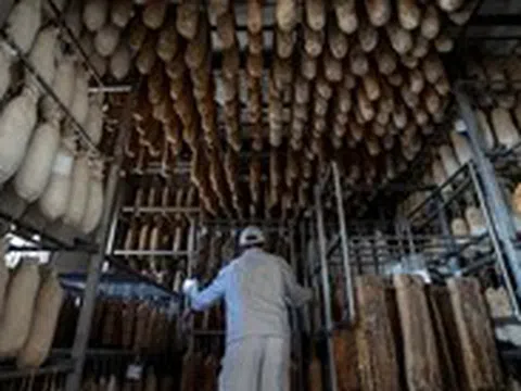 EU thông qua gói đáp trả thuế quan Mỹ