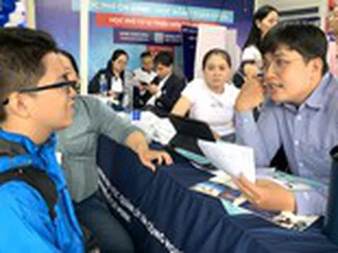 Còn vài giờ để chốt nguyện vọng đăng ký xét tuyển, thí sinh cần đặc biệt lưu ý gì?