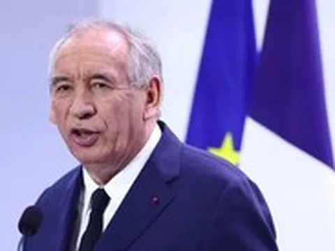Pháp chỉ trích gay gắt thỏa thuận thương mại Mỹ - EU, gọi đây là 'đầu hàng'
