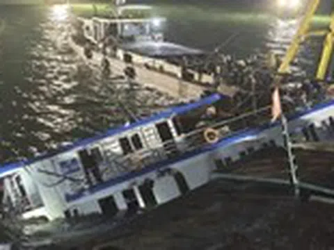 Hoàn tất bồi thường bảo hiểm cho nhiều nạn nhân vụ lật tàu ở vịnh Hạ Long