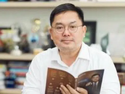 Chia tay Hoàng Nam Tiến, người đứng sau những cuốn sách lay động về tướng Hoàng Đan