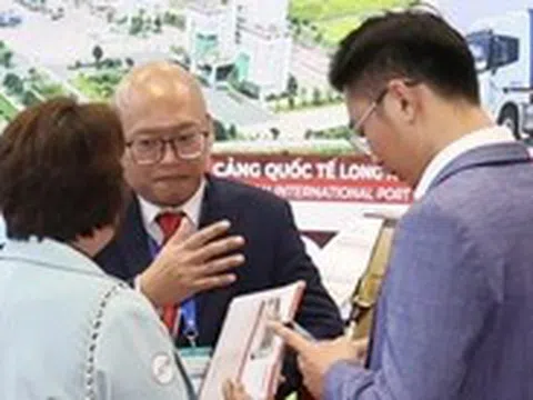 Hàng trăm doanh nghiệp logistics hội tụ về TP.HCM bàn chuyện phát triển số, xanh