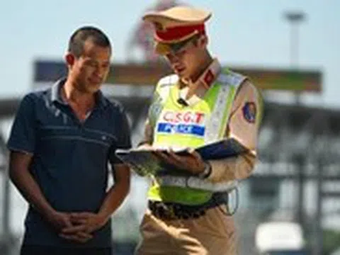 Tổng kiểm soát xe kinh doanh vận tải: Phạt tiền hơn 20 tỉ, tước 140 phù hiệu và 53 bằng lái