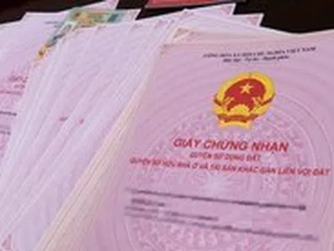 Cho thuê mặt bằng, bị người thuê dùng sổ hồng giả vay tiền rồi lặn mất