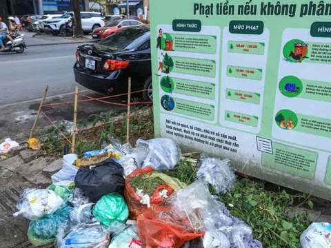 Hà Nội đề xuất tăng giá thu gom rác cao gấp 7 lần, áp dụng từ 2026