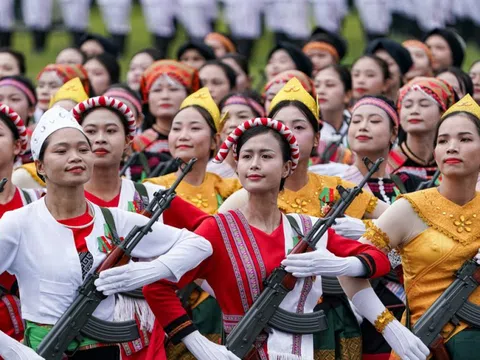 Những thanh xuân của đất nước