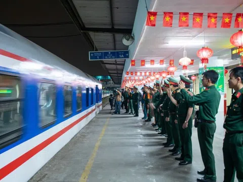 Nhiều tuyến phố cấm đường dịp Quốc khánh, hành khách đi tàu hỏa cần lưu ý gì?