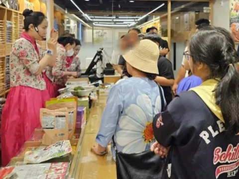Khách Việt đến điểm tham quan khi du lịch Trung Quốc, nhận xét: "Thật sự không ngờ tới chuyện này!"