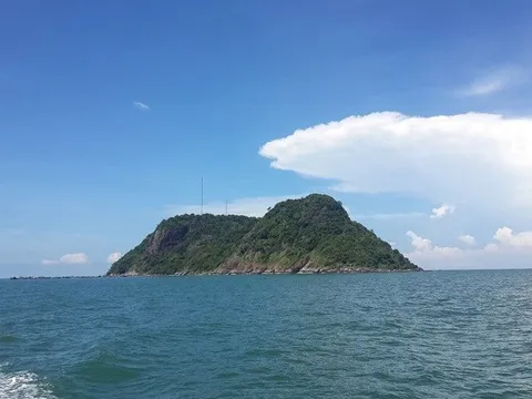 Hòn đảo nằm ở cực Nam Tổ quốc, không khách sạn, không nhà hàng, du khách nhận xét: "Chưa hề nghe tên"