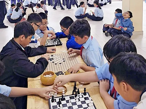 TP.HCM thí điểm giờ ra chơi không điện thoại từ tháng 10