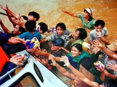Những trận bão lũ khủng khiếp - Kỳ 4: 'Đại hồng thủy 1999' vượt mọi đỉnh lịch sử
