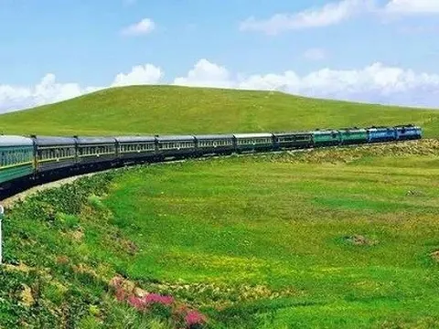 Chuyến tàu được mệnh danh "huyền thoại", đi mất 6 ngày 5 đêm, du khách nhận xét: Như khách sạn 5 sao