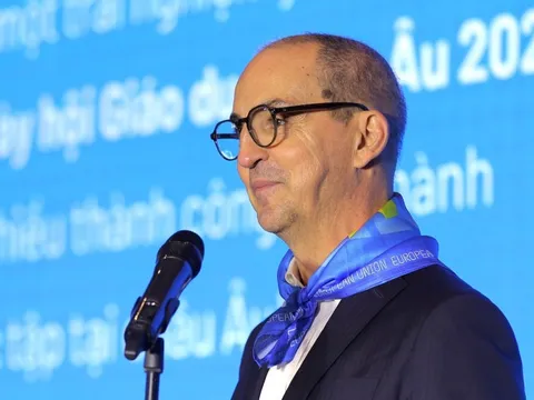 27% sinh viên Erasmus nên duyên từ giảng đường châu Âu