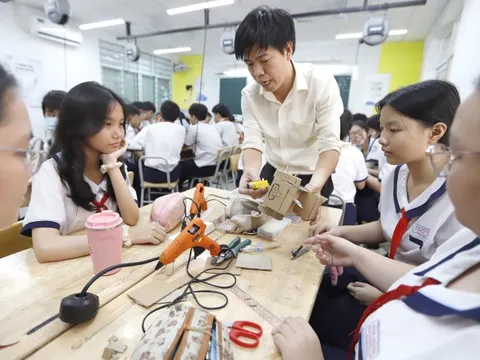 Đầu tư cho giáo viên, hàng trăm người học hưởng lợi