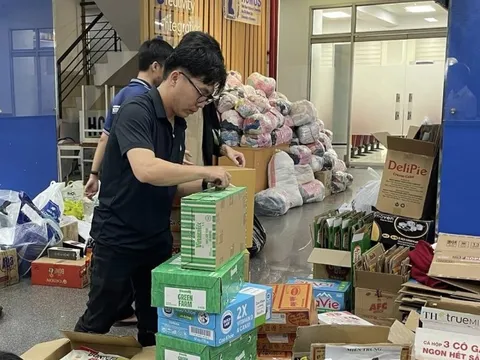 Hàng loạt trường đại học phát động chiến dịch hỗ trợ sinh viên miền Trung