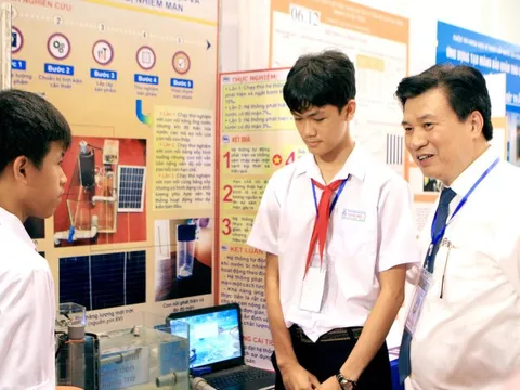 Công khai dự án khoa học kỹ thuật dự thi cấp quốc gia để tăng giám sát xã hội