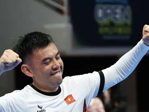 Lý Hoàng Nam thắng đẹp Jack Wong, lần đầu vô địch Pickleball PPA Tour