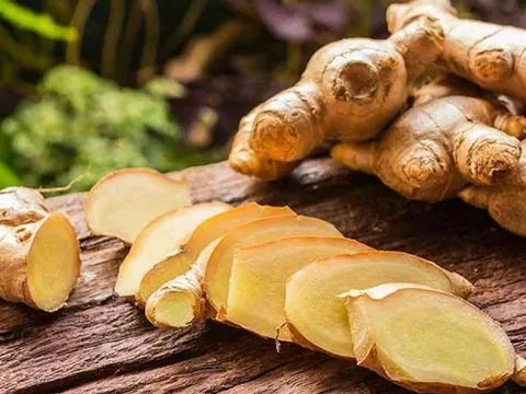 Tác dụng bất ngờ từ củ gừng và những lưu ý khi sử dụng