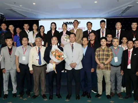 Nguyễn Trần Duy Nhất tái đắc cử vào ban chấp hành Liên đoàn MMA TPHCM